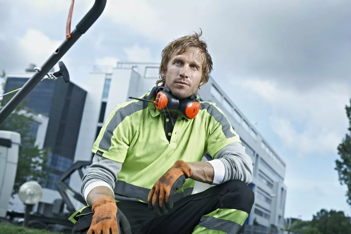 Husqvarna Radio Oorbeschermers Hoofdband - Comfortabele Geluidsreductie voor Maximale Veiligheid 4 Husqvarna Radio Oorbeschermers Hoofdband - Comfortabele Geluidsreductie voor Maximale Veiligheid - Afbeelding 4