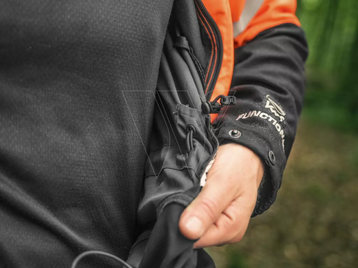 Husqvarna Werk Jas Functional Forest L - Functionele Werkjas voor Bos- en Tuinwerk 4 Husqvarna Werk Jas Functional Forest L - Functionele Werkjas voor Bos- en Tuinwerk - Afbeelding 4