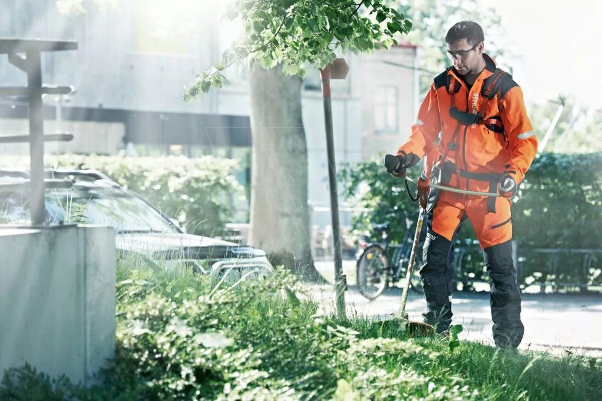 Husqvarna Bosmaaier Trimmer Jas 62 XXL - Professioneel grastrimmer voor grote tuinen 2 Husqvarna Bosmaaier Trimmer Jas 62 XXL - Professioneel grastrimmer voor grote tuinen - Afbeelding 2